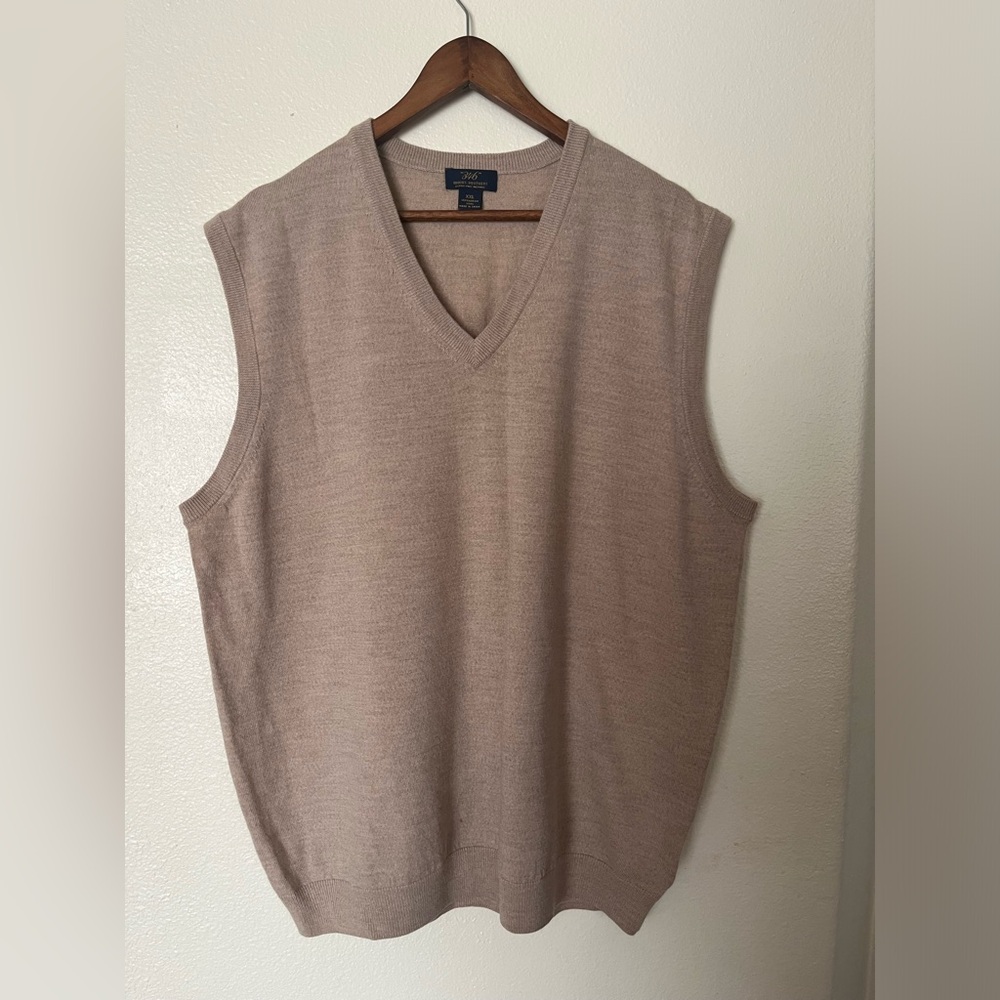 Brooks Brothers 346 Sweater Vest